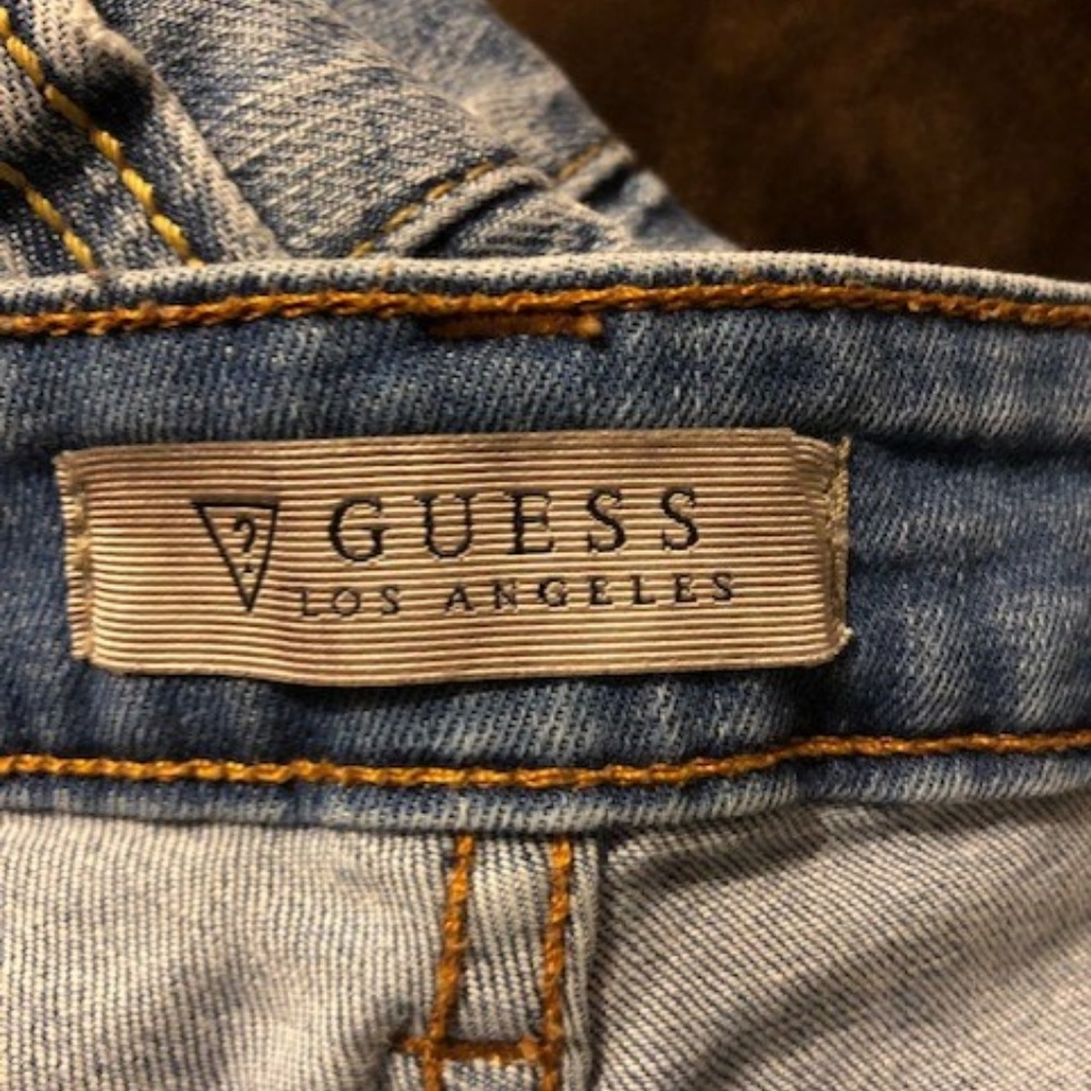 Guess Ripped Jeans - Picture 4 of 7